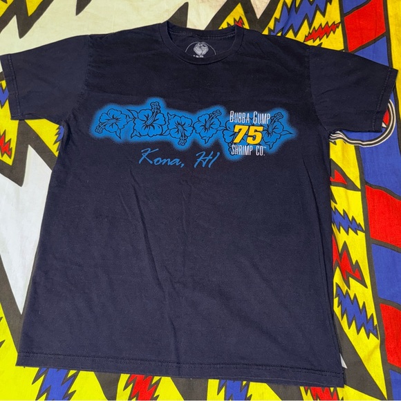 Vintage Bubba Gump Shrimp Co. Kona, Hawaii 76 Racing T Shirt - Picture 1 of 5